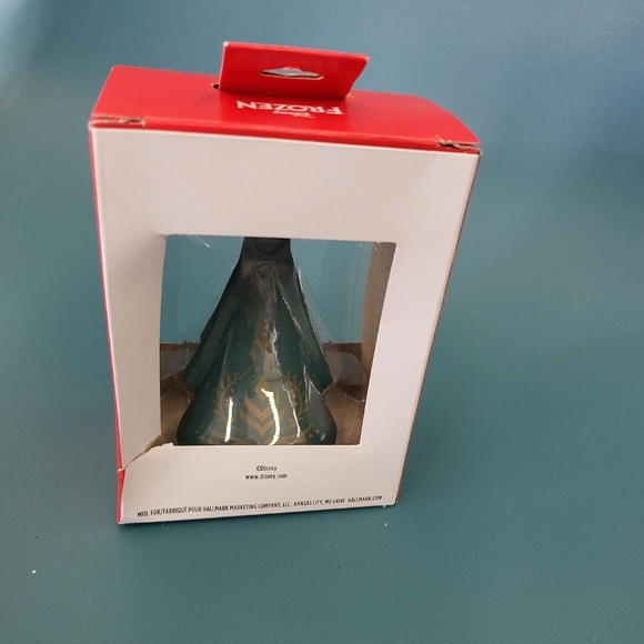 NIB Hallmark Disney Frozen Anna Coronation Dress Christmas Ornament - Picture 4 of 4